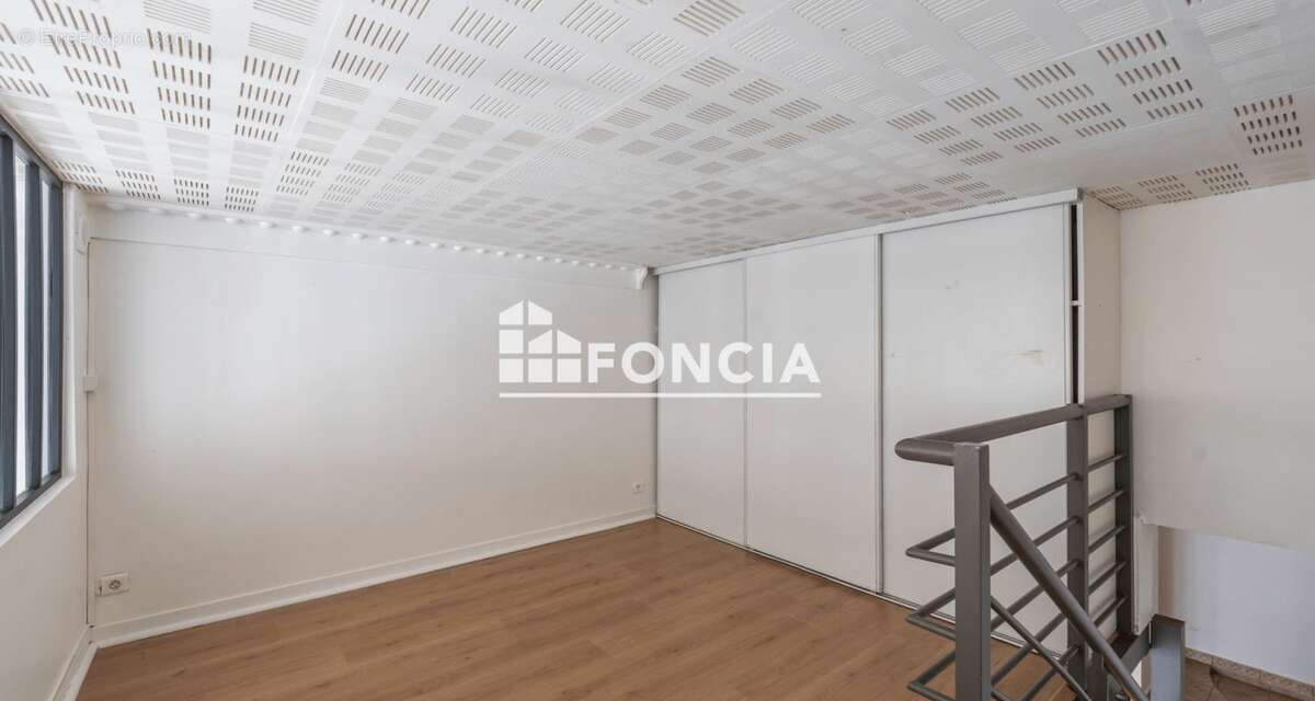 Appartement à MONTROUGE