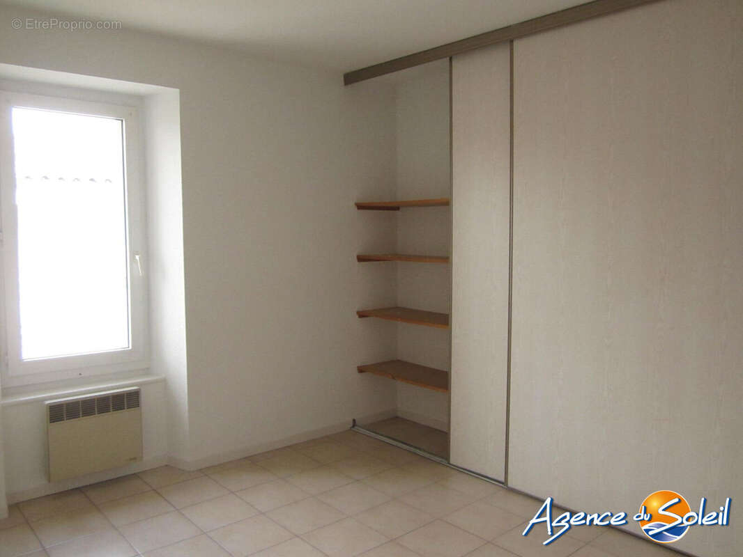 Appartement à LEZIGNAN-CORBIERES