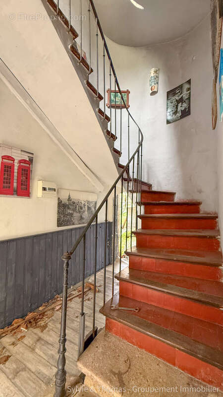 Maison à CADEROUSSE