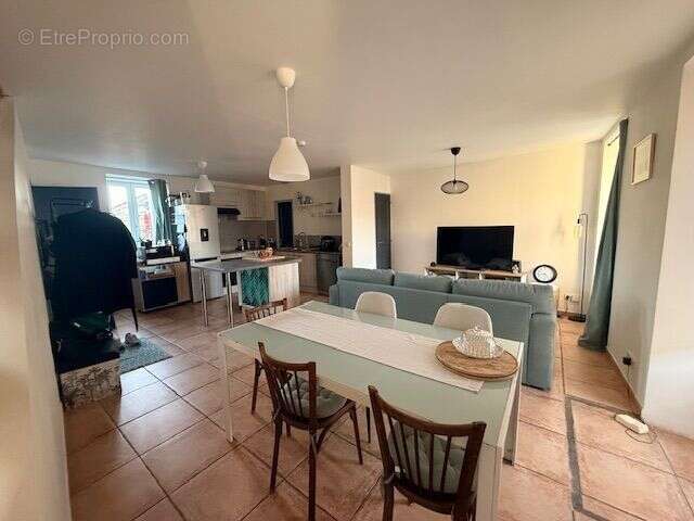 Appartement à ROSIERES