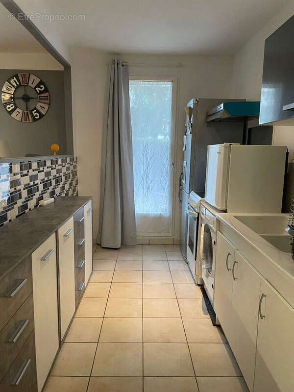 Appartement à SAINT-JEAN-DE-BRAYE