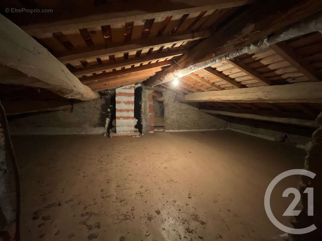 Maison 103 m² à Lagarde  - photo 16