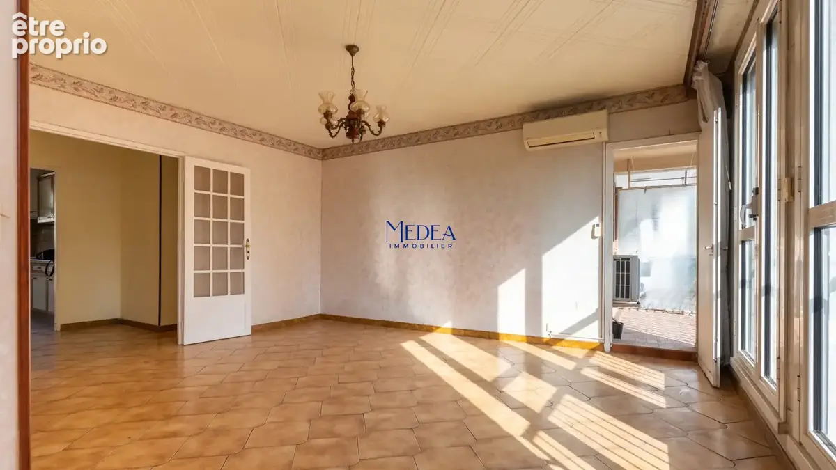 Photo 1 - Appartement à MARSEILLE-10E