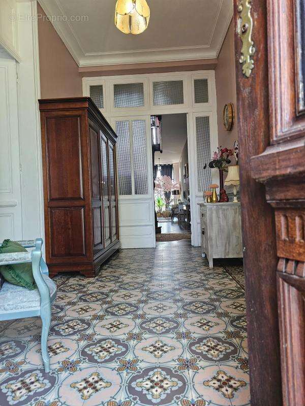 Maison de 12 pièces de 432 m² à Casteljaloux - photo 3