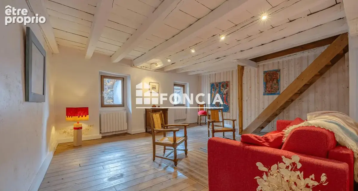 Annecy - Vieux Quartier Type 3 Duplex - photo 3
