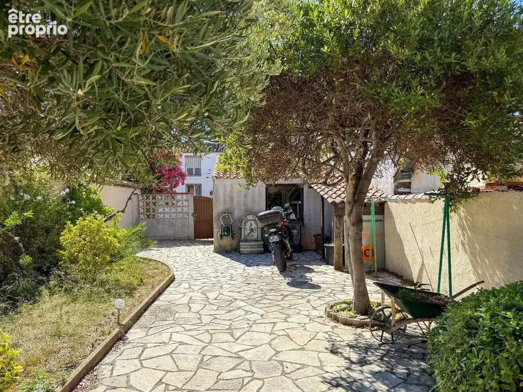 Emplacement exceptionnel, maison T4 en 1 ère ligne sur l'étang de thau - photo 5