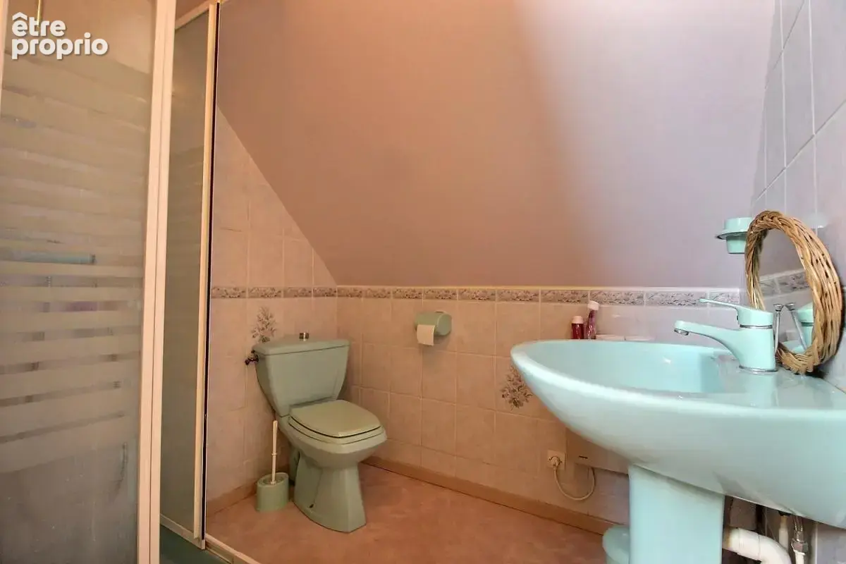 Maison individuelle, 4 chambres sur sous-sol total avec jardin - photo 11