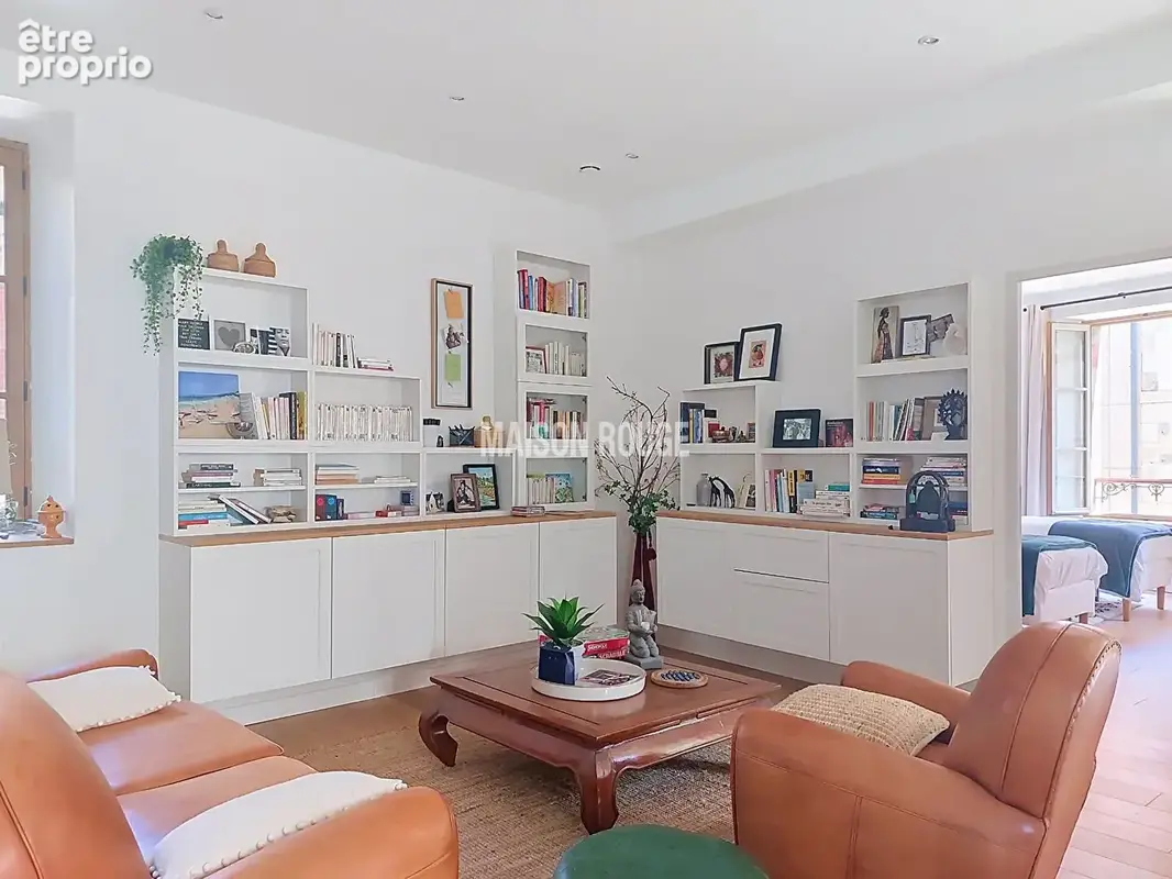 Exclusivité Maison Rouge , Loft de prestige de près de 200 m² avec vue exceptionnelle sur un monument historique en hyper centre - photo 13