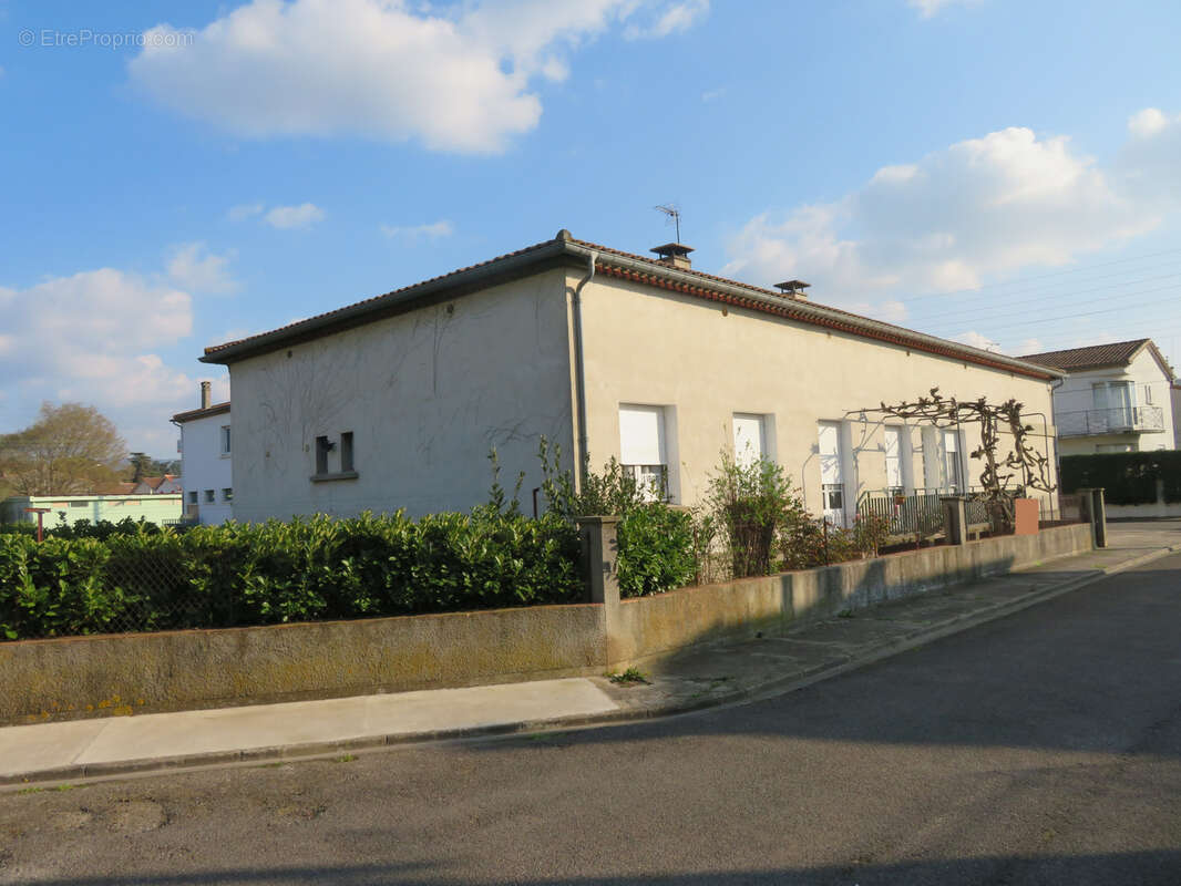  a vendre villa +local commercial    limoux - photo 2