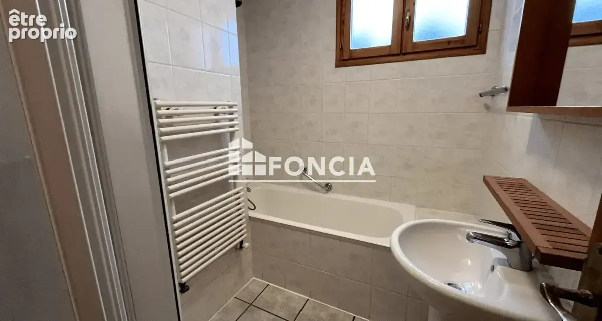 Maison avec un bel extérieur aux Allues - photo 7