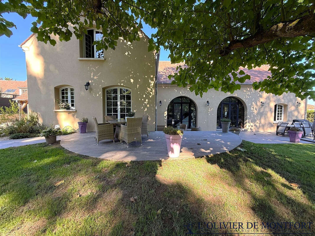 Maison à MONTFORT-L'AMAURY