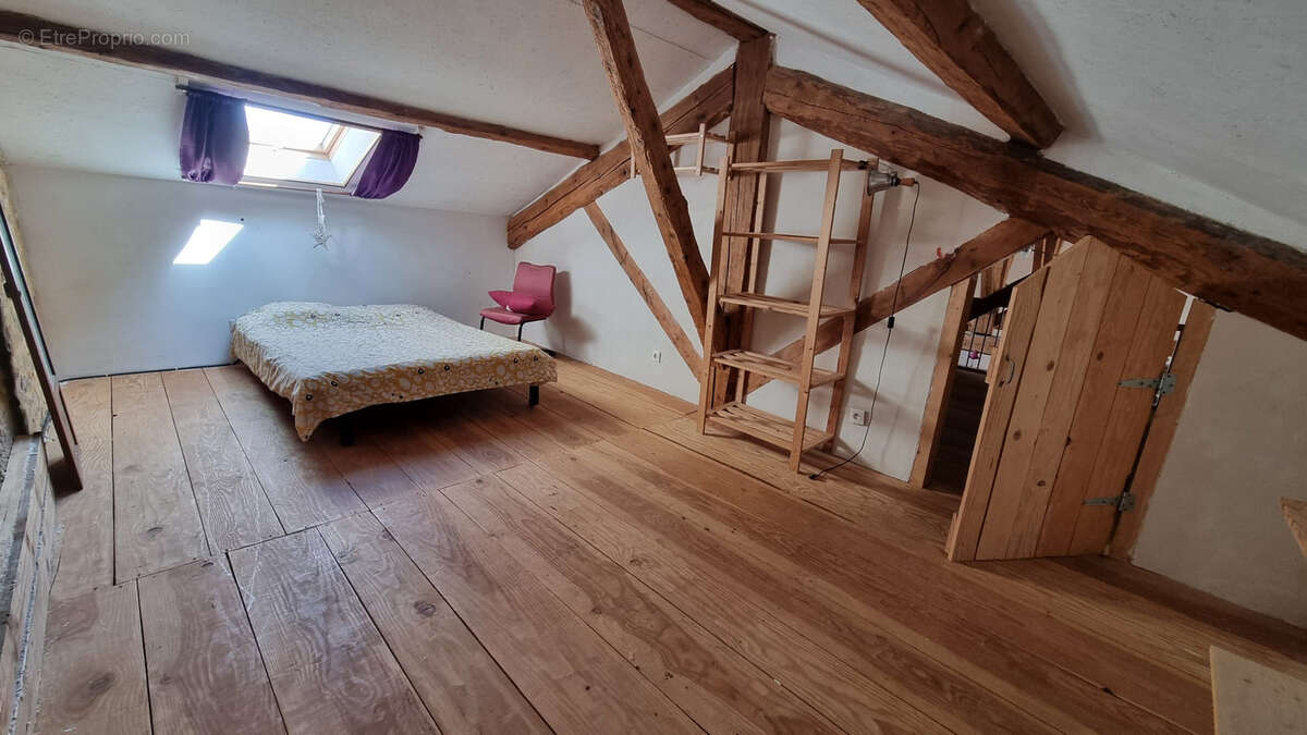 Maison à MAILHAC