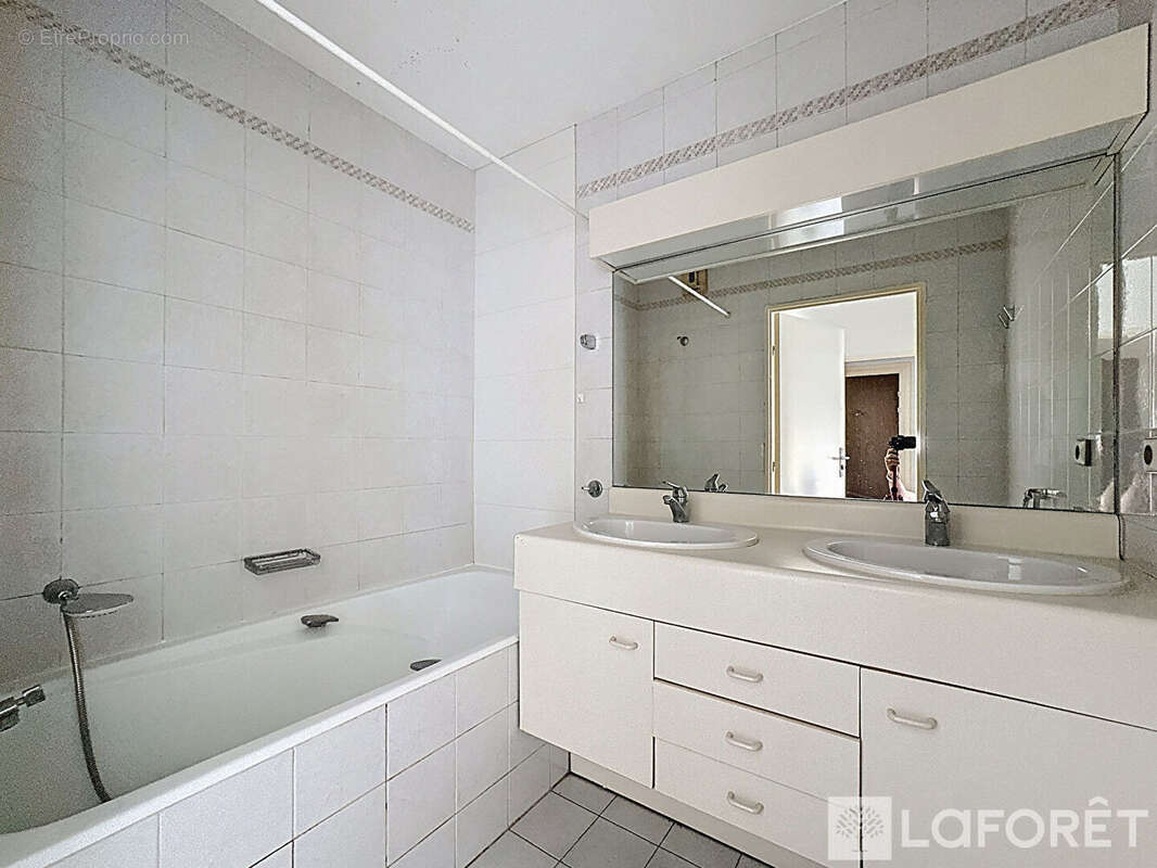 Appartement à LE KREMLIN-BICETRE