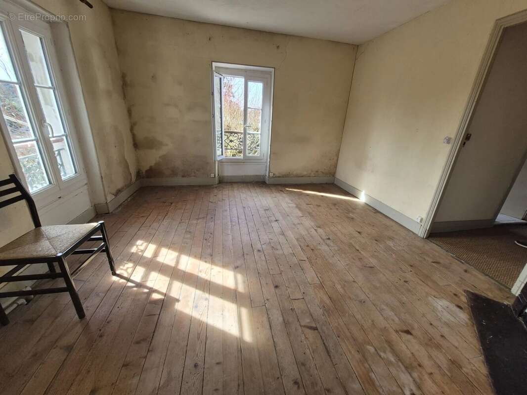 Maison à ROZAY-EN-BRIE