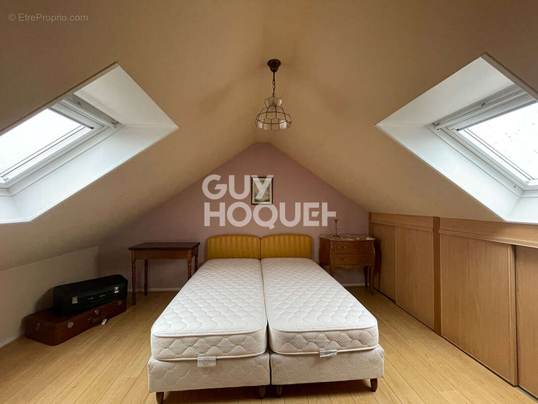 Maison à FONTENAY-TRESIGNY