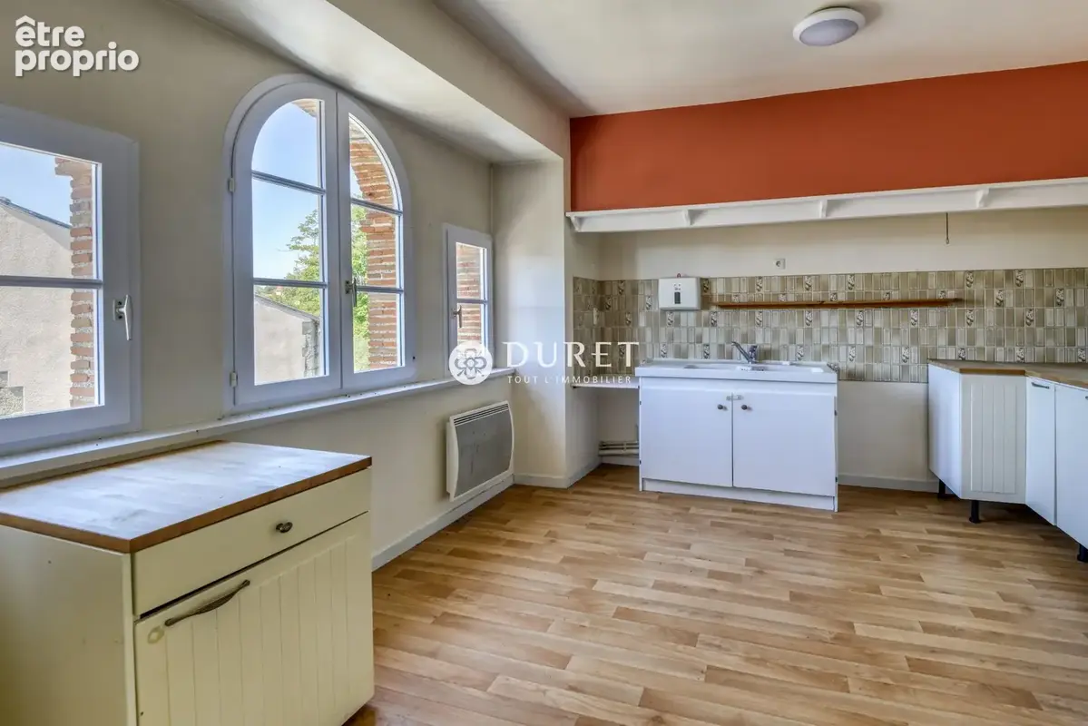 Appartement 3 pièces 70 m² à vendre à Clisson (44190) - photo 2