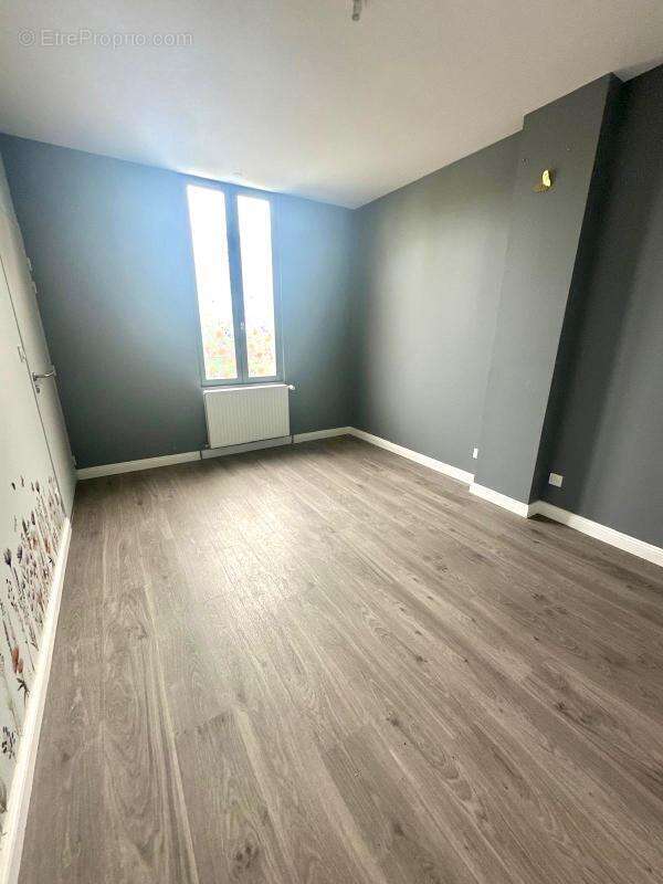 Maison idealement situee 90 m² habitable avec jardin et cave - photo 7