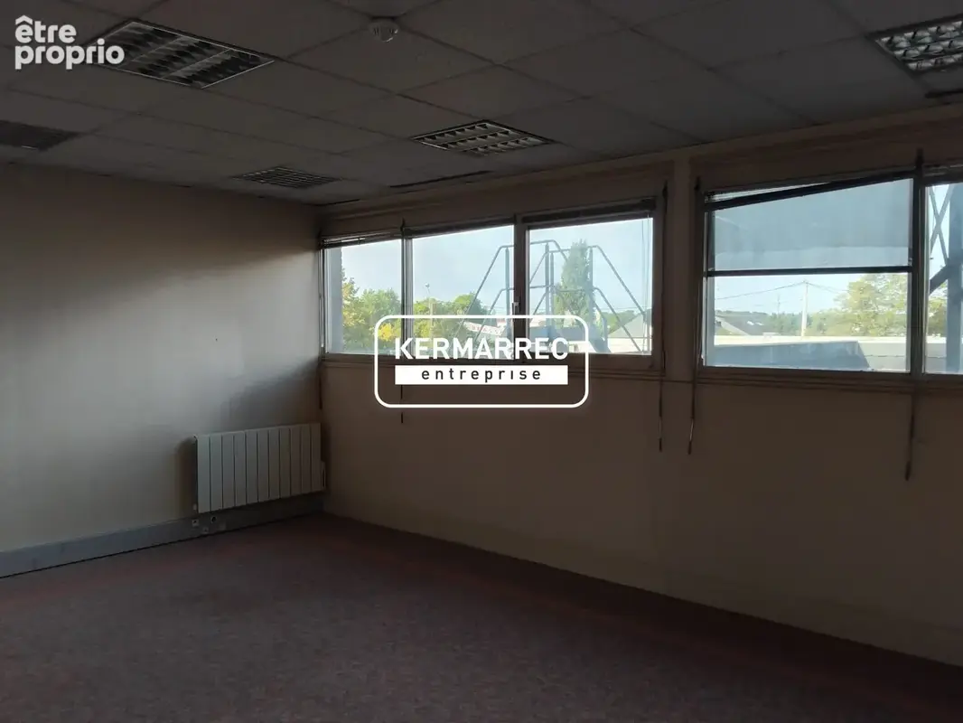 Commerce 1 880 m² à vendre à Cesson-Sevigne (35510) - photo 8