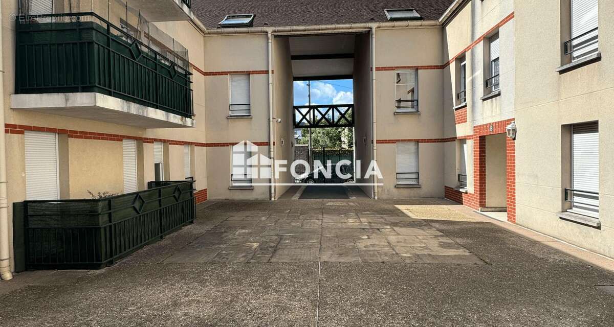 Appartement à MORANGIS
