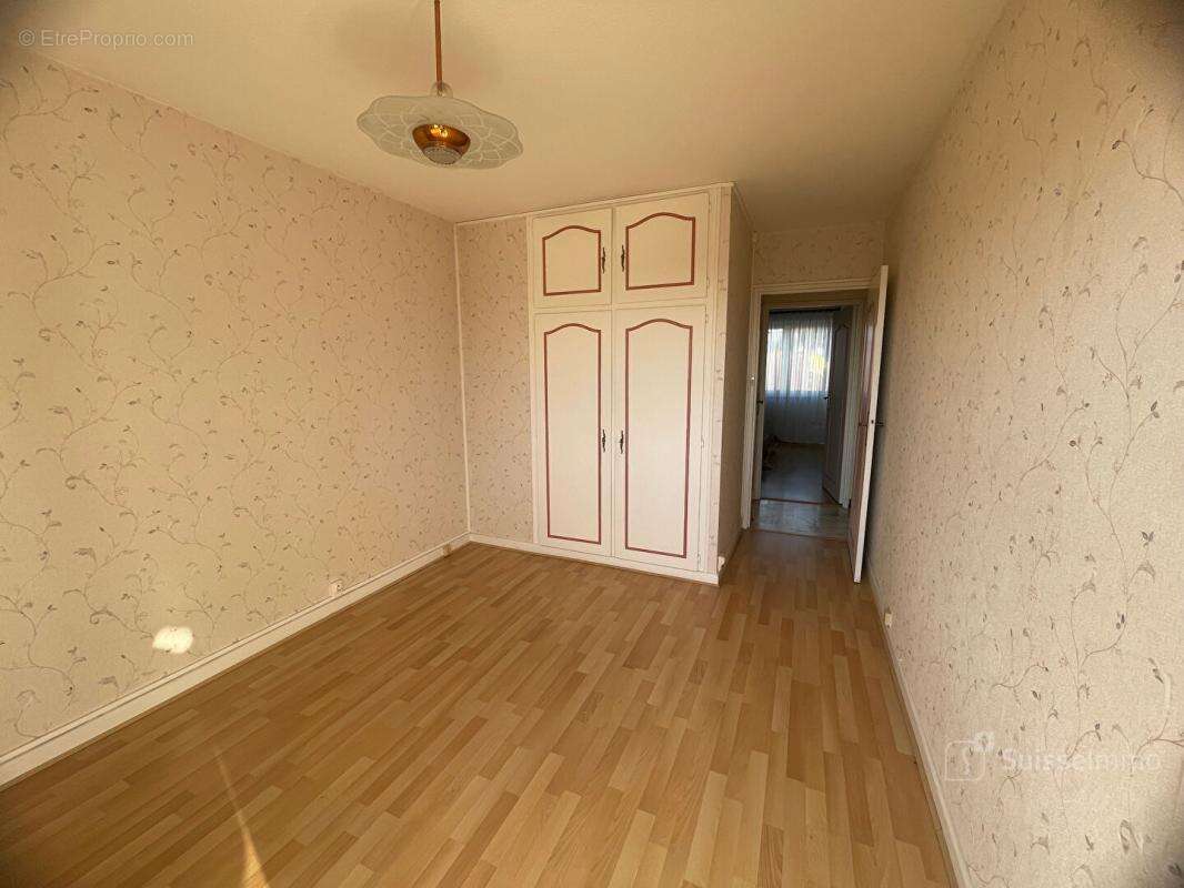 Valdoie,  spacieux appartement T4  très lumineux avec balcon et garage - photo 8