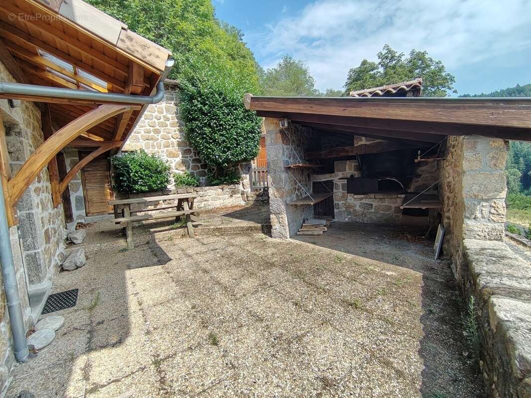 Maison en pierres à vendre 7 pièces SAINT MARTIN DE VALAMAS (07) - photo 21