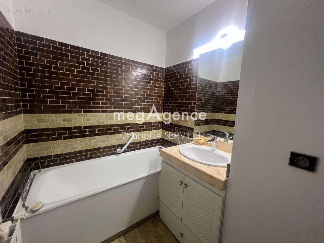 Appartement à LE CHESNAY