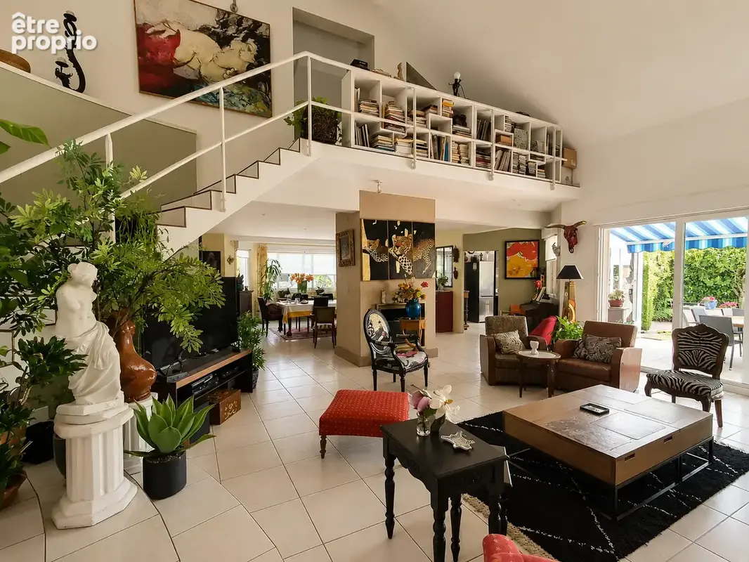 Maison 6 pièces 264 m² à vendre à Saint-Doulchard (18230) - photo 18