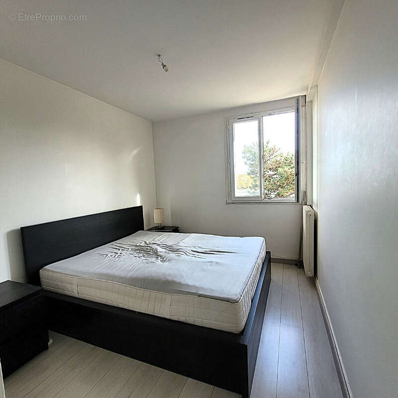 Appartement à NOZAY