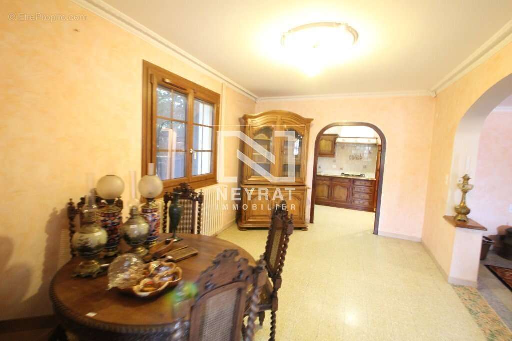 Villa avec dépendances - photo 10