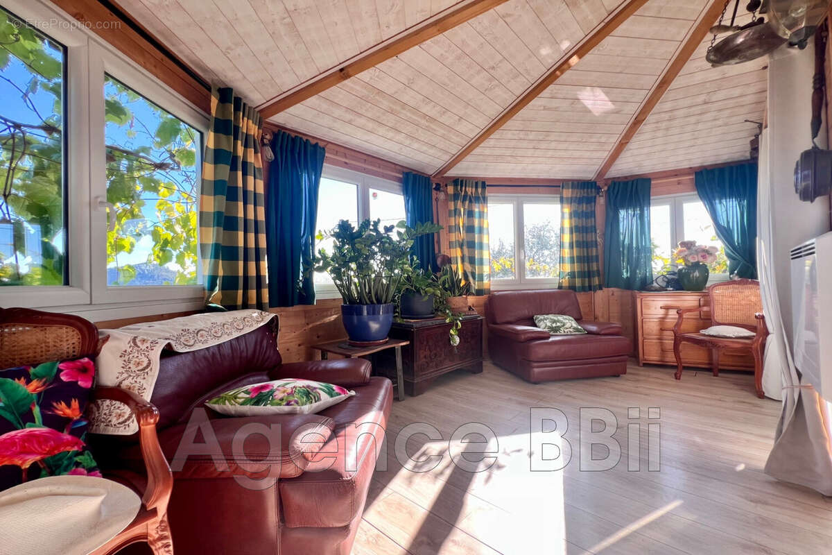 Maison à SAINT-ANDRE-DE-LA-ROCHE