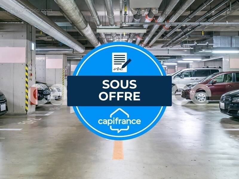 Parking à HUEZ