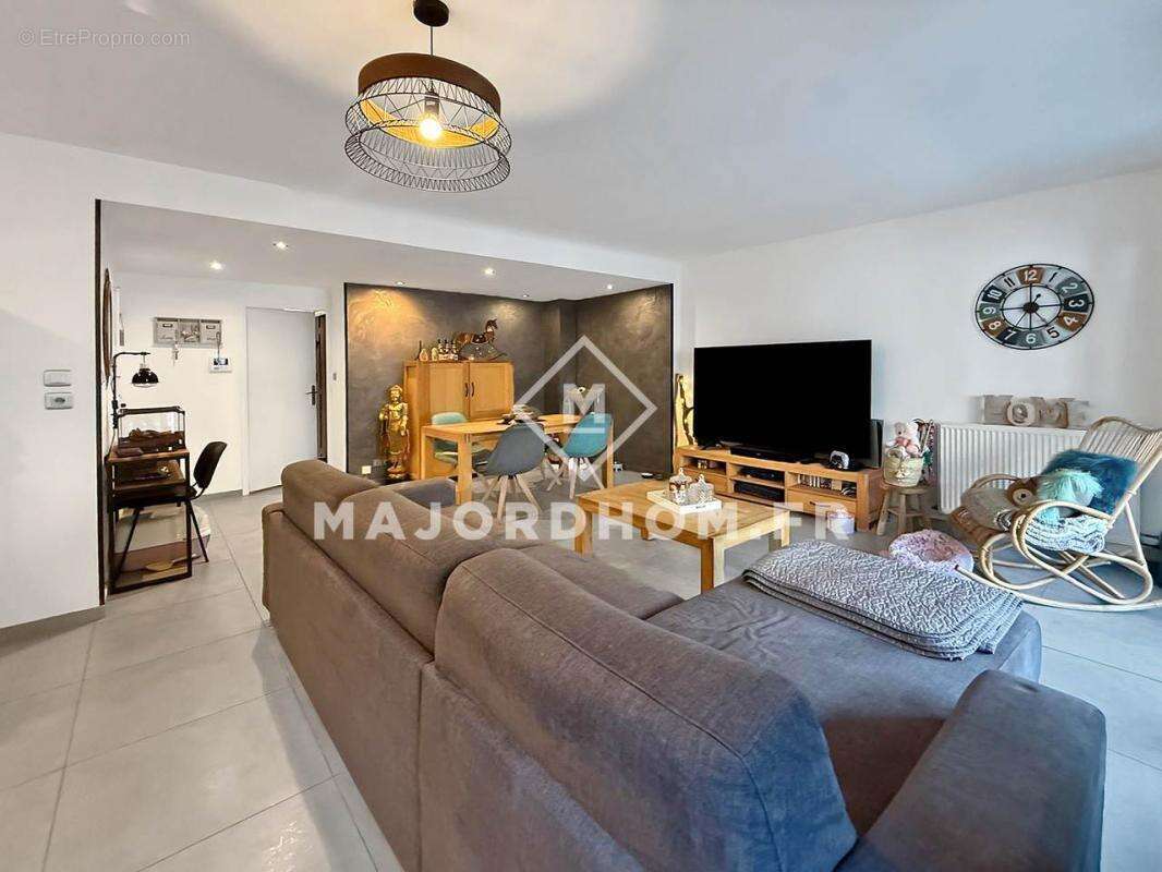 Appartement à MARSEILLE-2E