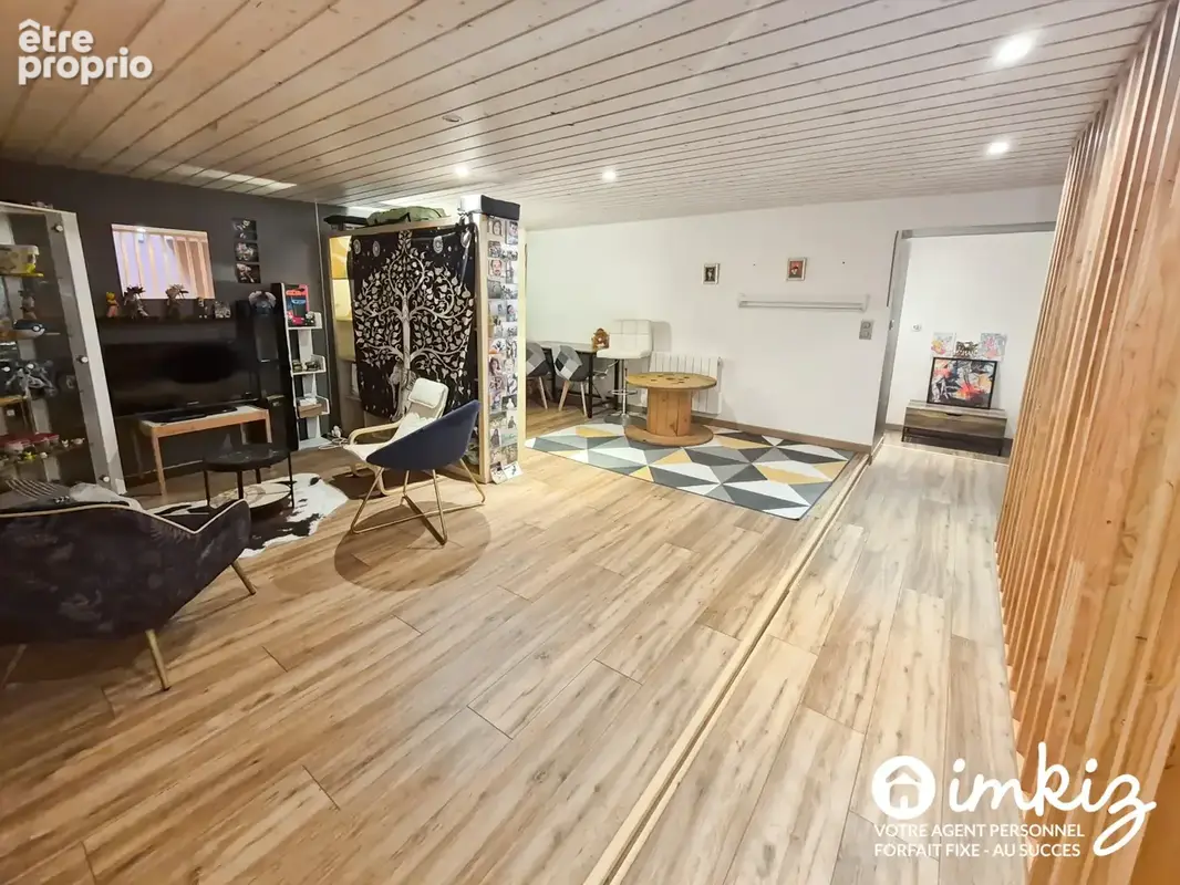 Maison familiale parfaitement rénovée de 220 m² - photo 13