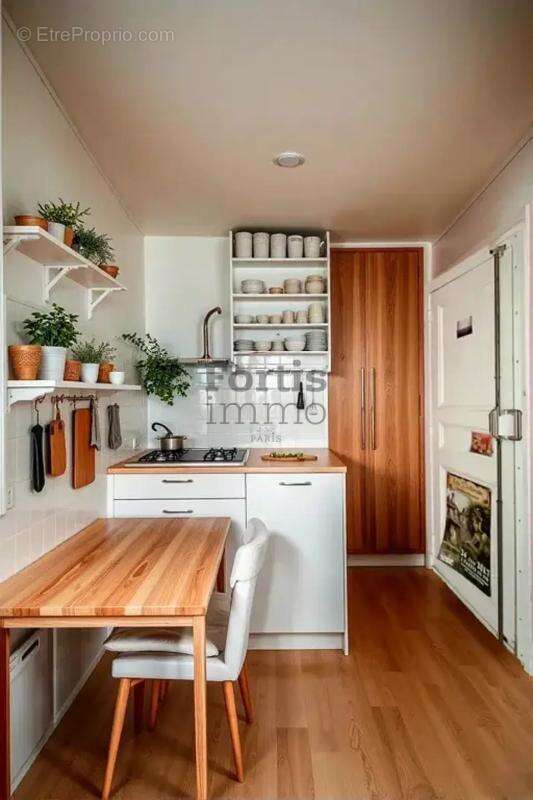 Appartement à PARIS-18E