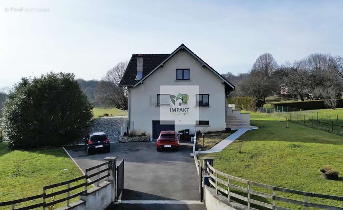 Maison à CHALONVILLARS