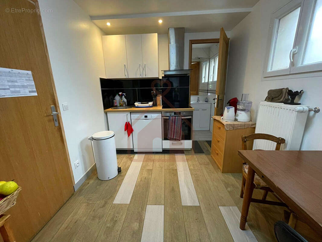 Maison à VITRY-SUR-SEINE