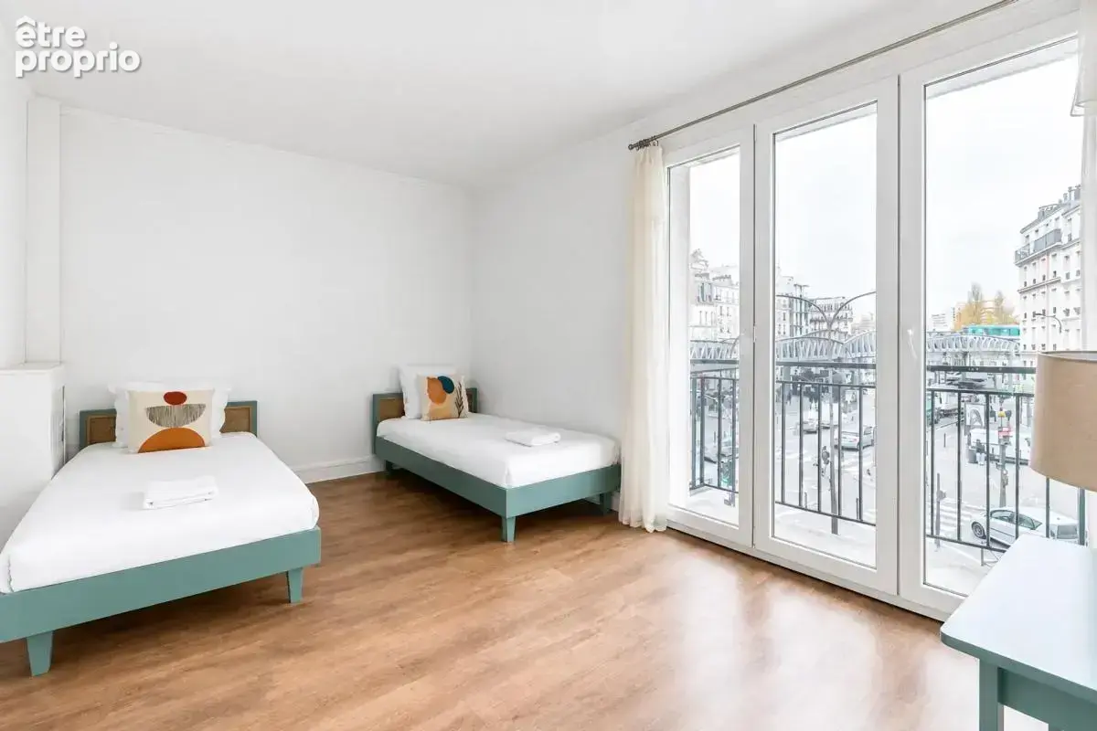 Lumineux 4 pièces 95m² avec parking - Paris - photo 9