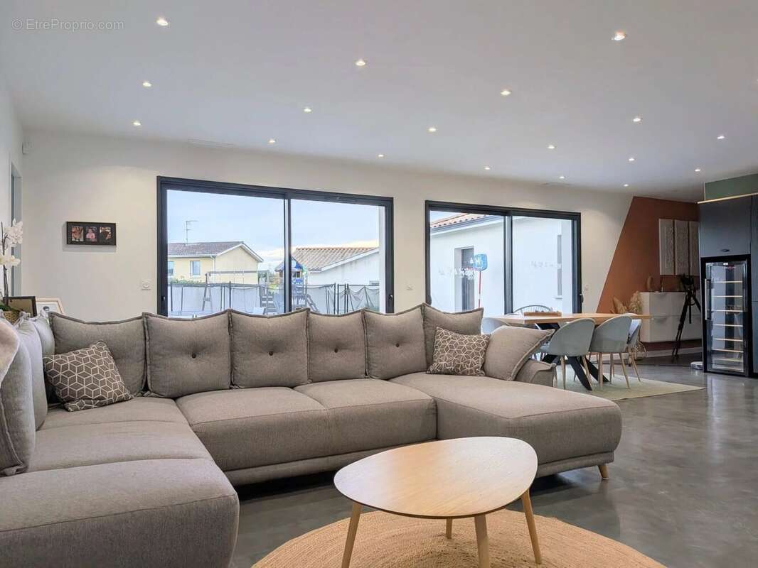 Maison 5 pièces - 135 m² CADILLAC - photo 9