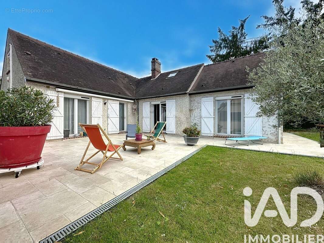 Photo 2 - Maison à CHAILLY-EN-BIERE