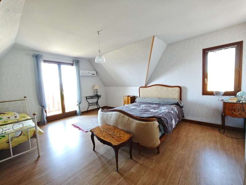 Maison à COURNON-D'AUVERGNE