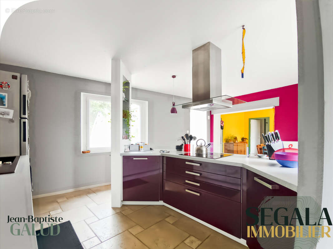 Maison à SAINTE-GEMME