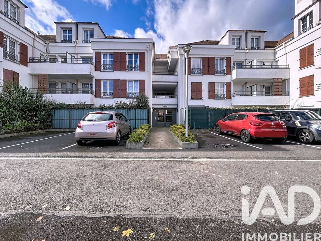 Photo 1 - Appartement à OZOIR-LA-FERRIERE