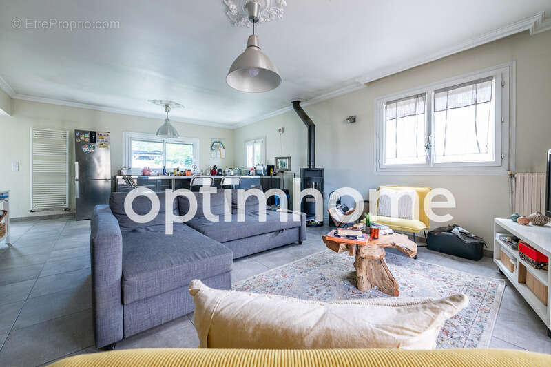 Maison à MORET-SUR-LOING