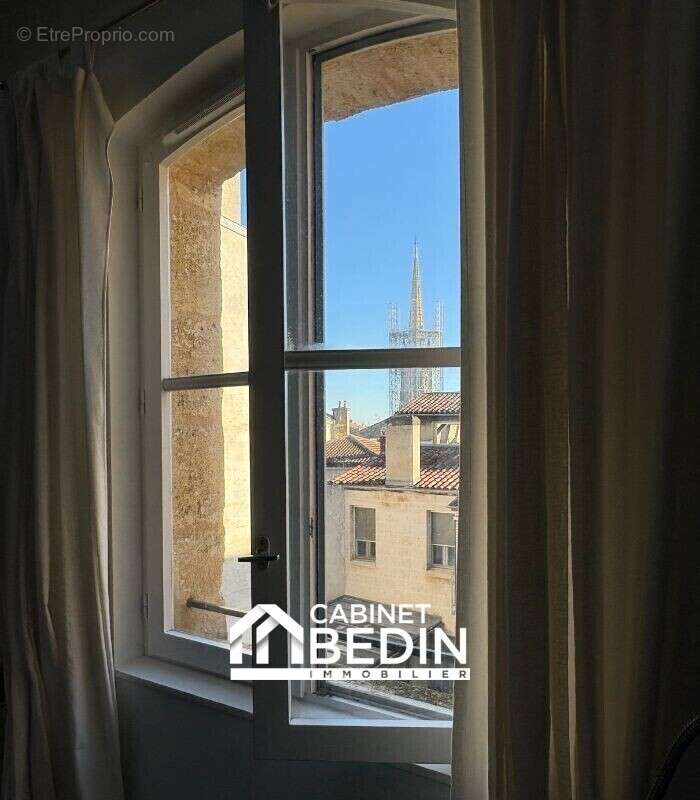 Appartement à BORDEAUX