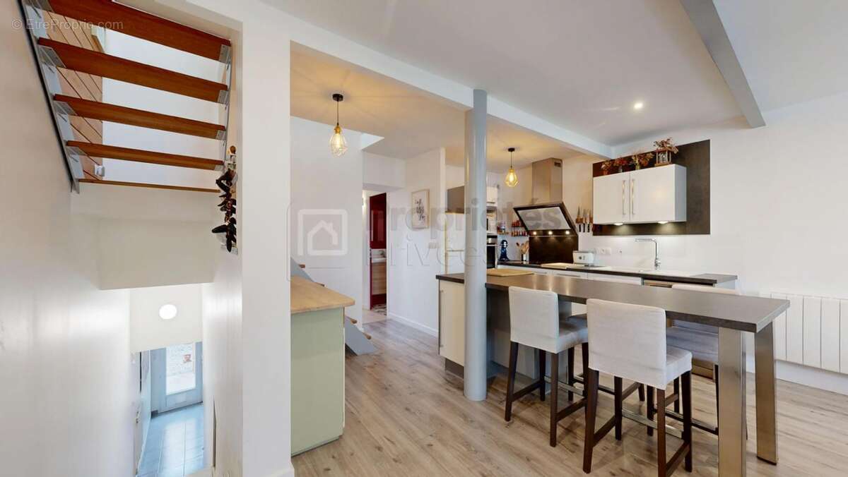 Maison à MONTGISCARD