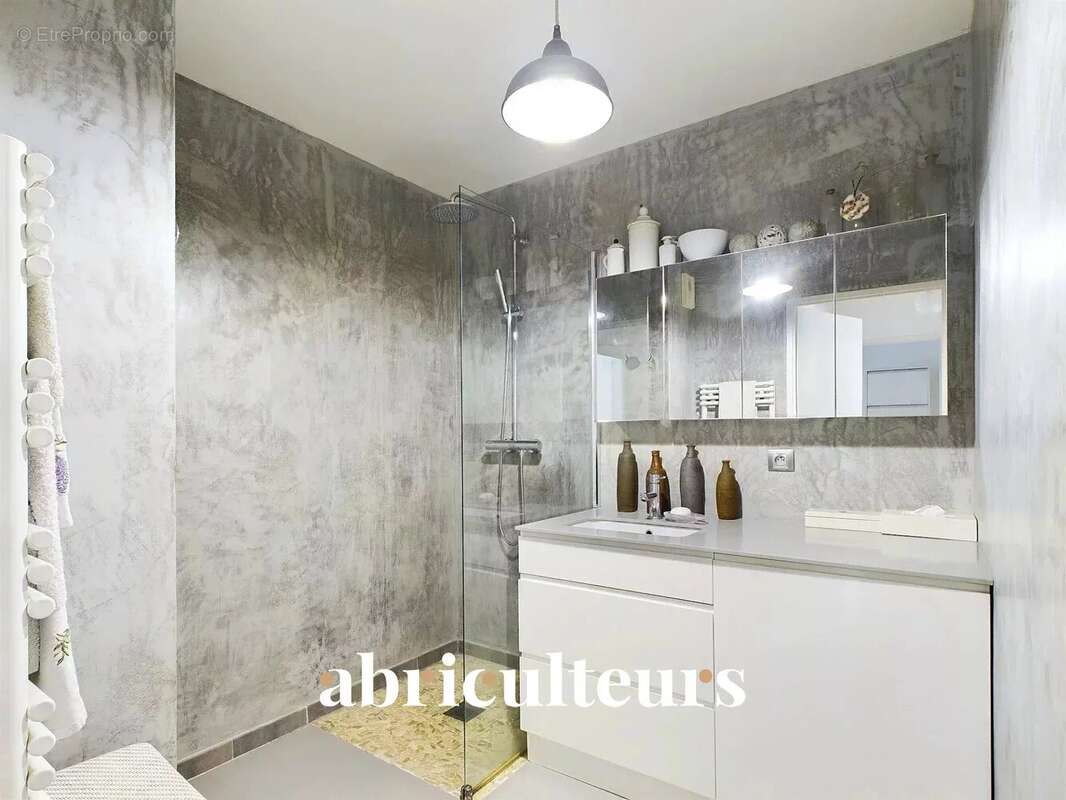 Appartement à RUEIL-MALMAISON