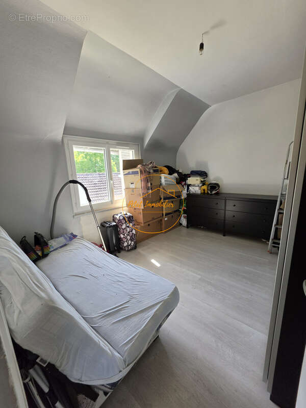 Appartement à SAINT-AY