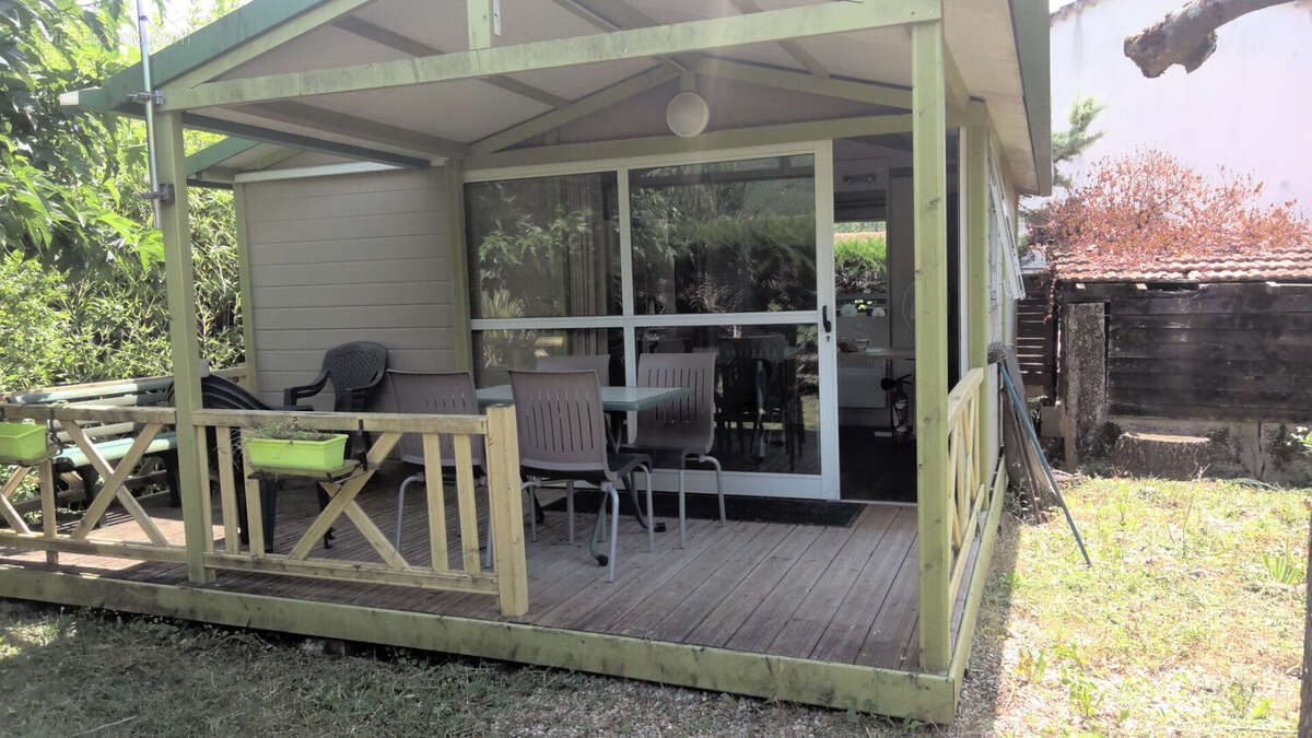 Maison à SAINT-FLORENT-SUR-AUZONNET