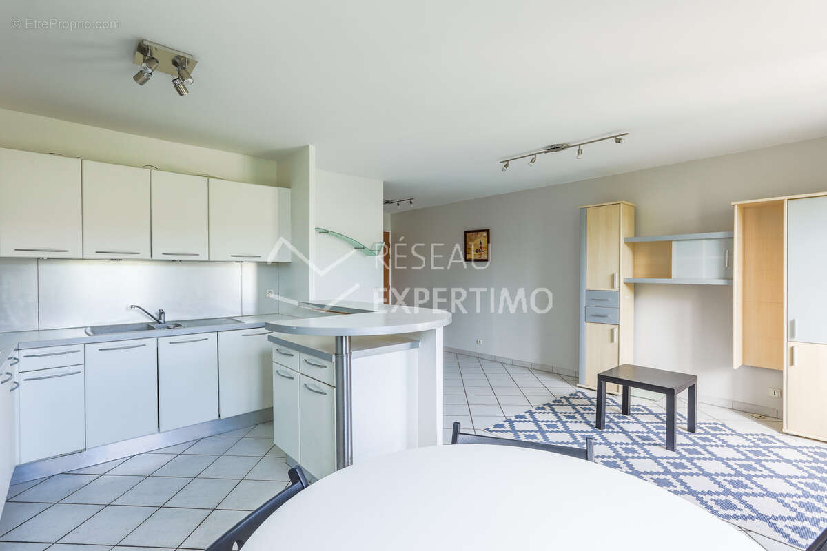 Appartement à MARGENCY