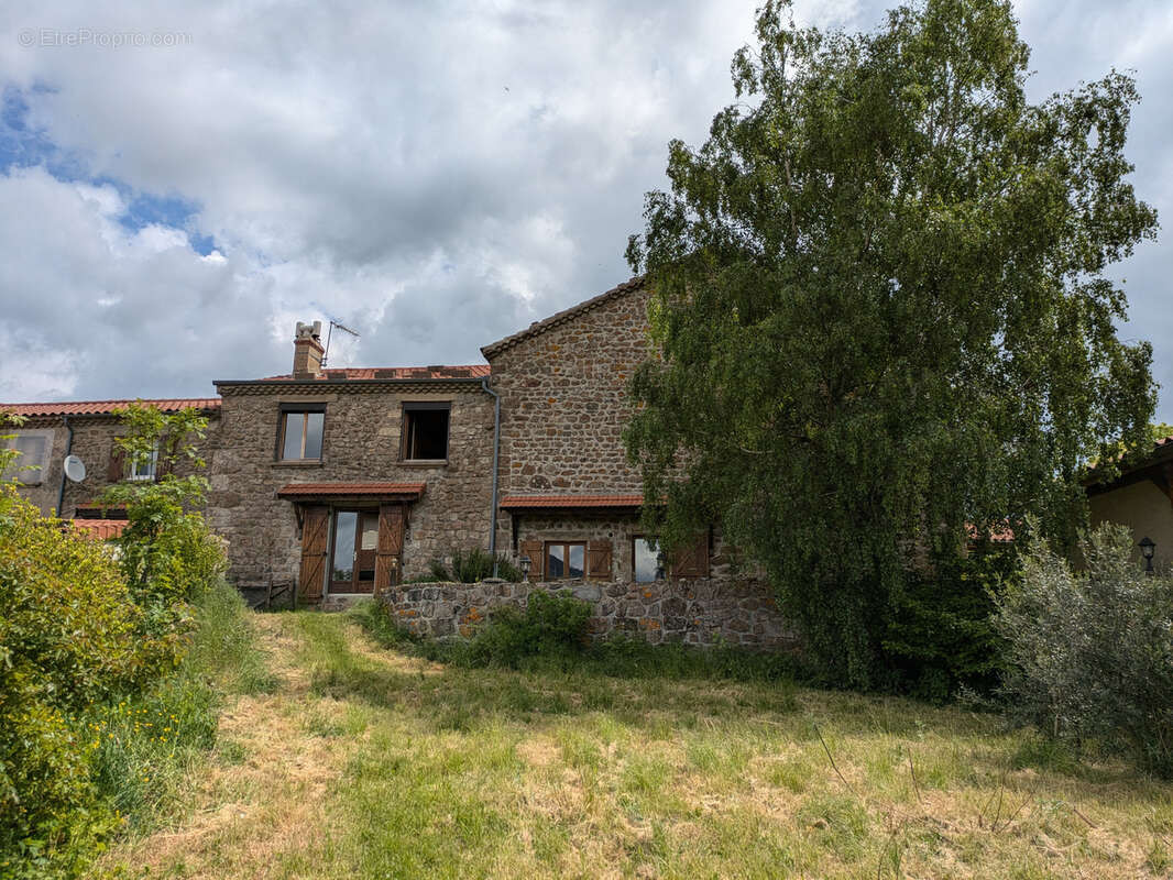 Maison à MONESTIER